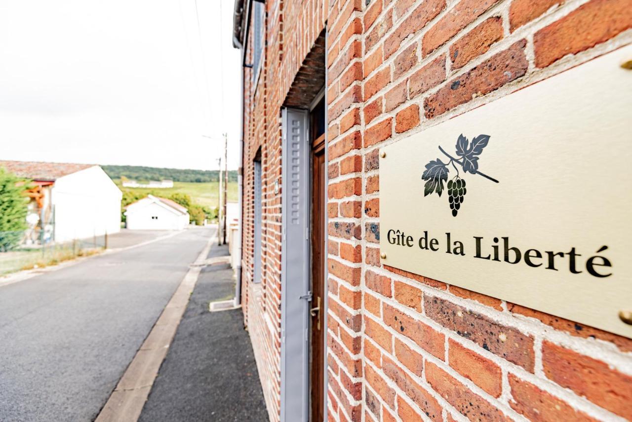 Gite De La Liberte Vinay  Ngoại thất bức ảnh